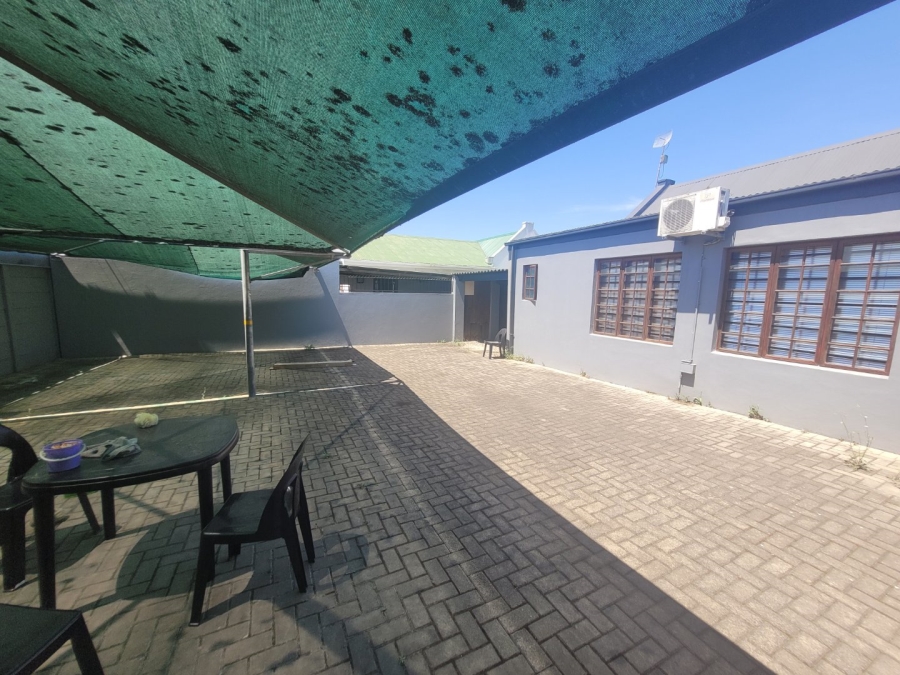 To Let commercial Property for Rent in George South Western Cape
